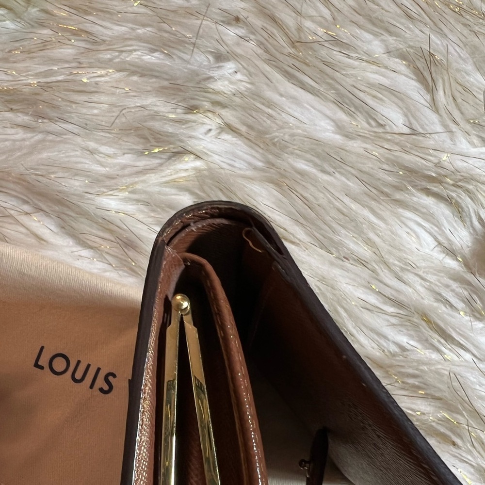Louis vuitton Short Monogram wallet with duster - Picture 9 of 16